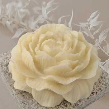 Vela decorativa "Peonía"